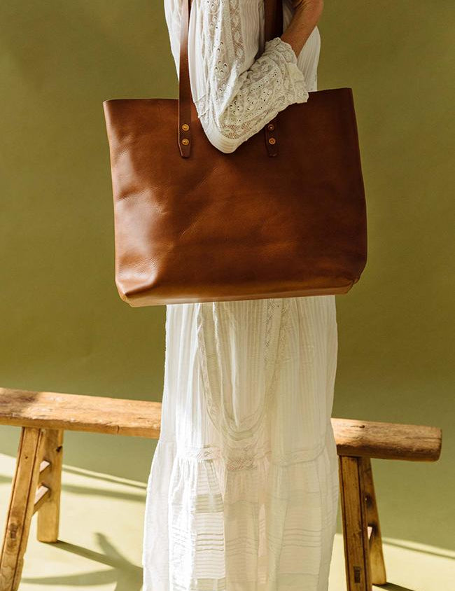 Full-Grain Leather Simple Tote Bag - Tan