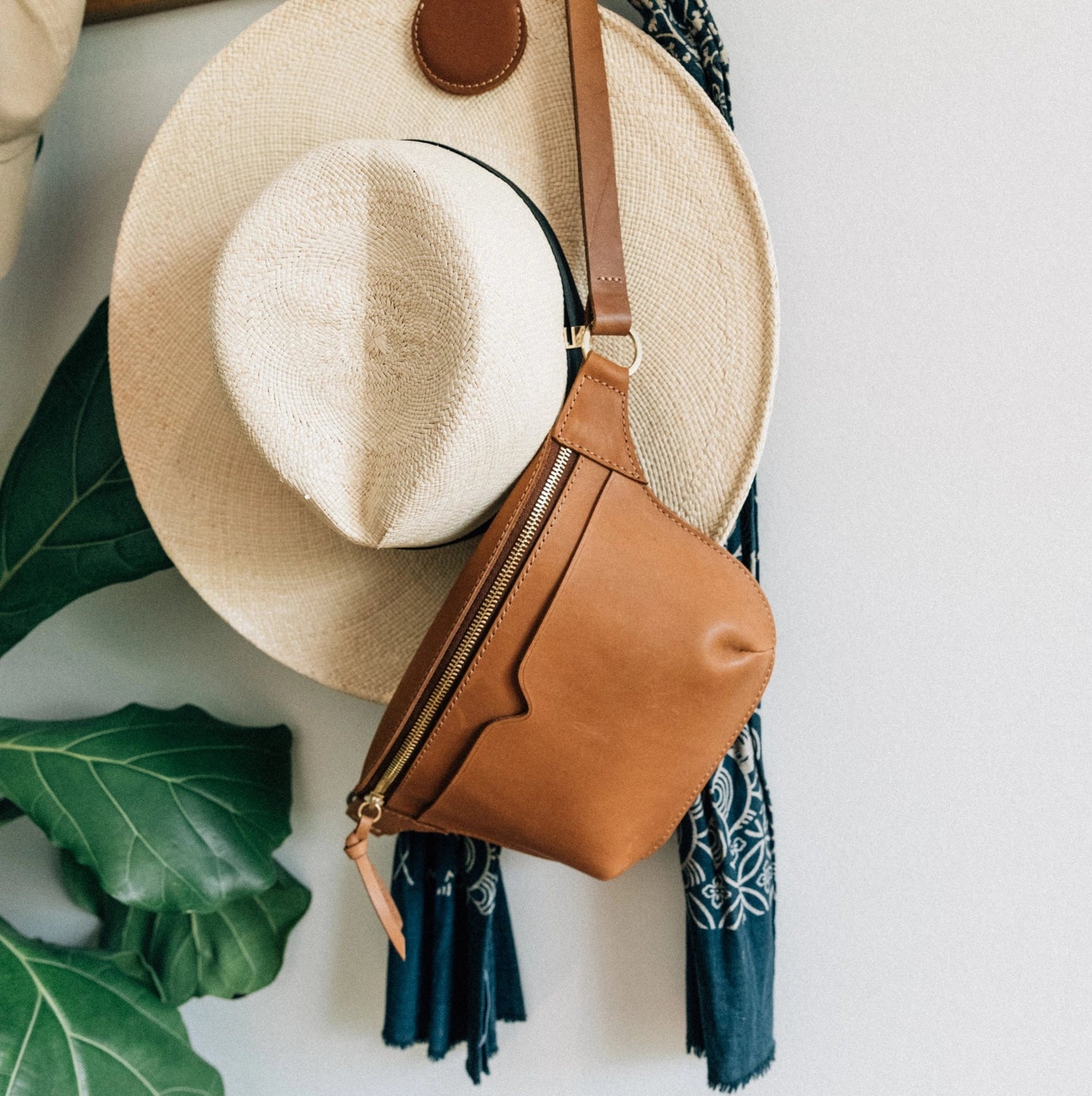 Full-Grain Leather Sling Bag - Everyday Crossbody in Tan