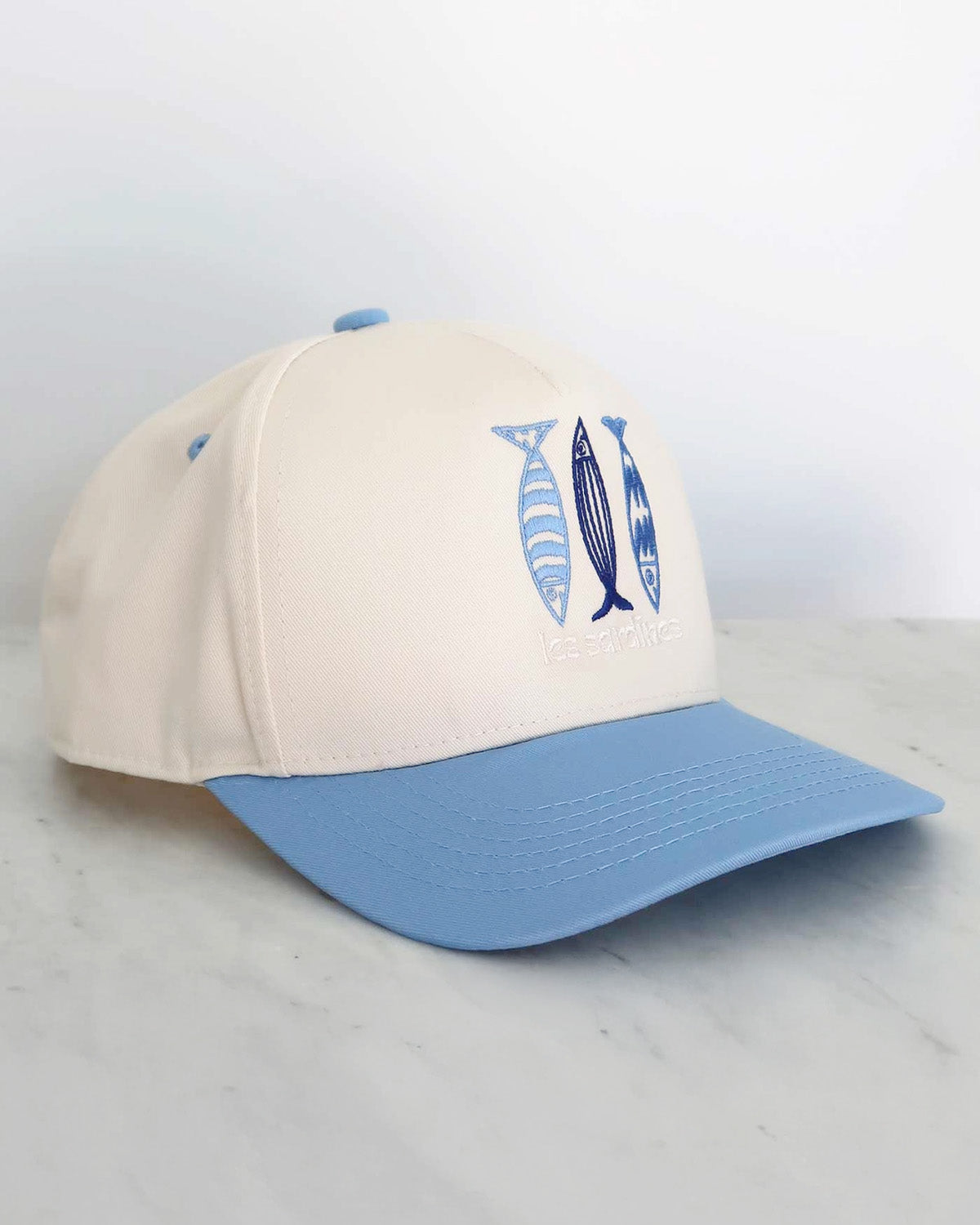 Les Sardines Embroidered Fish Hat - Blue and Natural